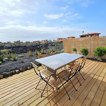 Casa Topik, Family And Surfhouse Majanicho