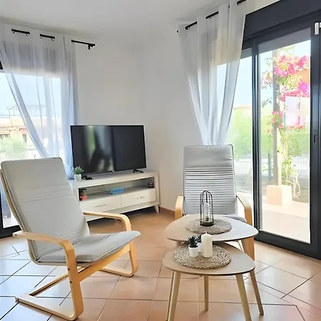 Casa Topik, Family And Surfhouse Holiday home Majanicho